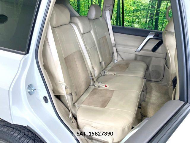 Toyota LAND CRUISER PRADO 2020-03 6815614-8