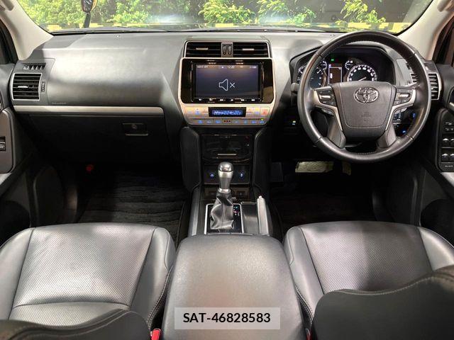 Toyota LAND CRUISER PRADO 2021-05 6815603-1