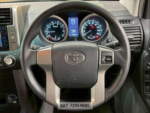 Toyota LAND CRUISER PRADO 2013-07 6815624-12