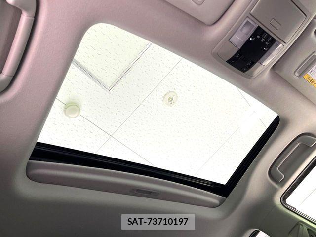 Toyota LAND CRUISER PRADO 2023-05 6815586-2