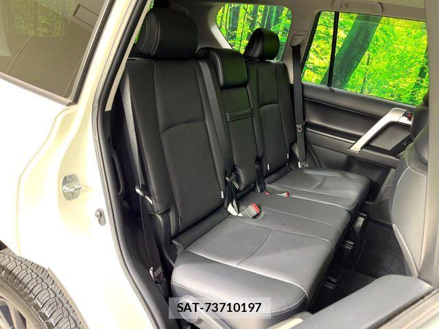 Toyota LAND CRUISER PRADO 2023-05 6815586-8