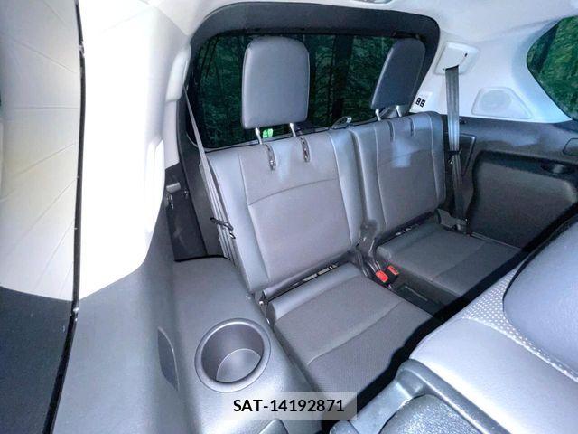 Toyota LAND CRUISER PRADO 2023-10 6815583-9