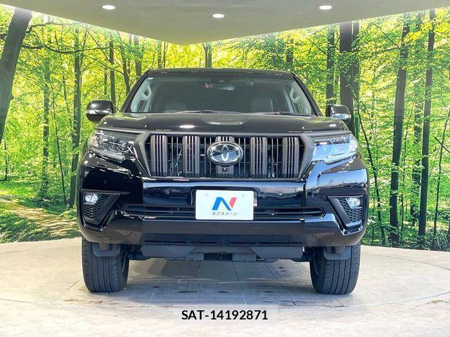 Toyota LAND CRUISER PRADO 2023-10 6815583-14