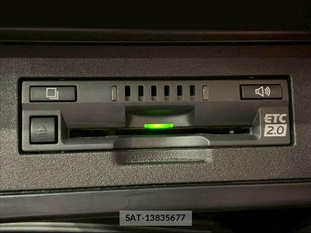 Toyota LAND CRUISER PRADO 2023-04 6815611-7