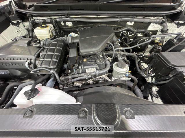 Toyota LAND CRUISER PRADO 2024-04 6815584-18