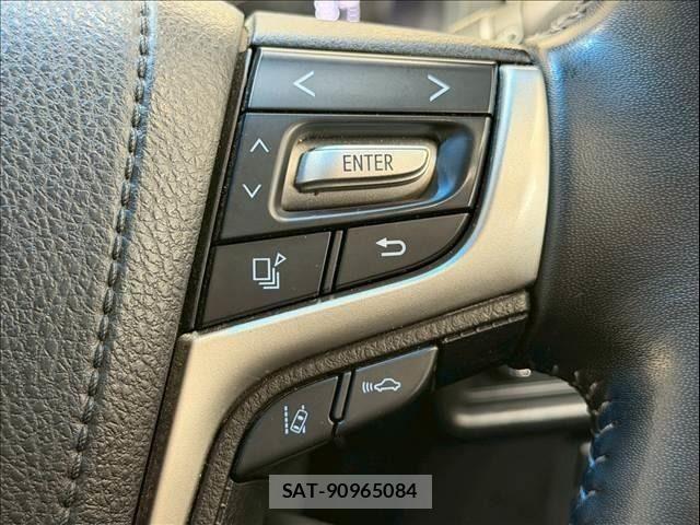 Toyota LAND CRUISER PRADO 2021-05 6815604-15