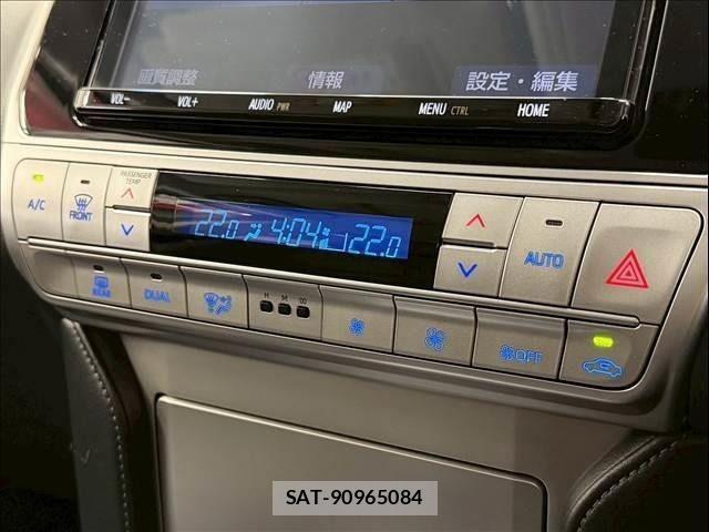 Toyota LAND CRUISER PRADO 2021-05 6815604-17