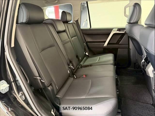 Toyota LAND CRUISER PRADO 2021-05 6815604-8