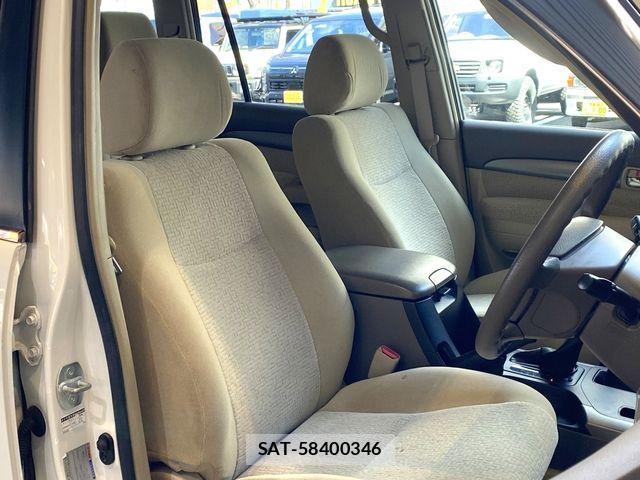 Toyota LAND CRUISER PRADO 2007-11 6907311-13
