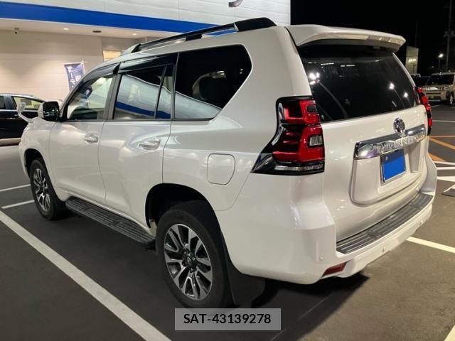 Toyota LAND CRUISER PRADO 2023-03 6907258-10