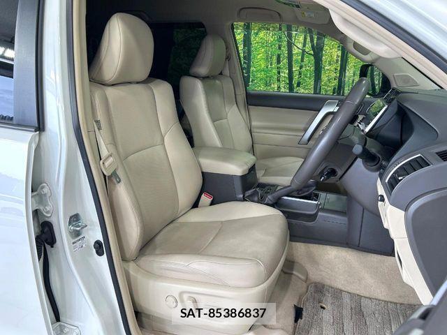 Toyota LAND CRUISER PRADO 2023-09 6907268-7