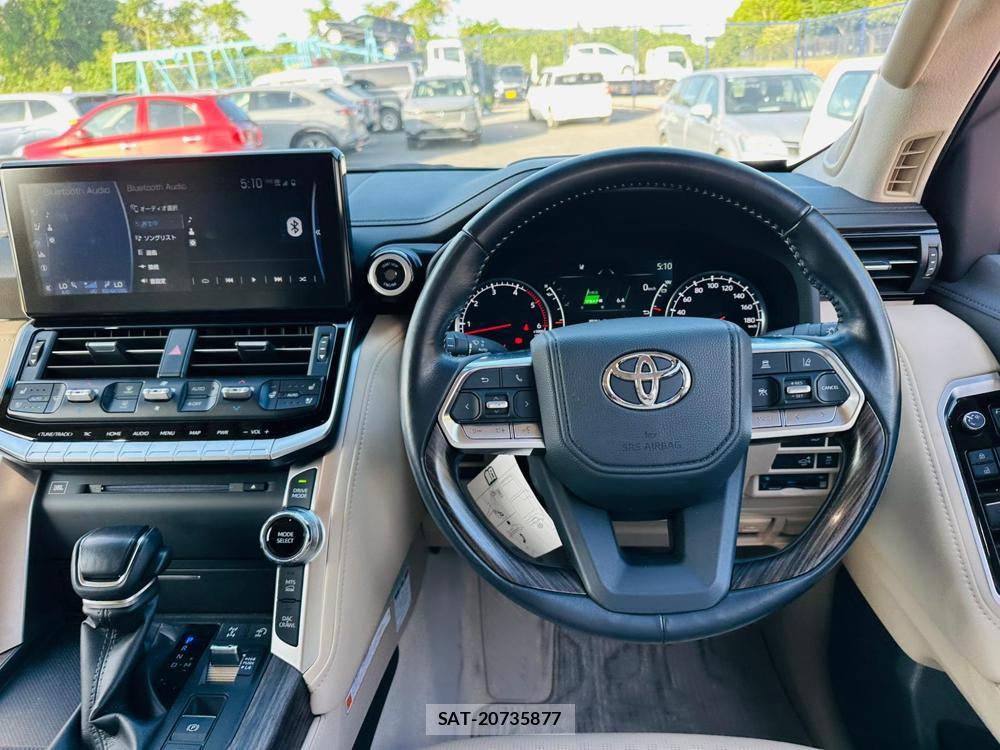 Toyota LAND CRUISER PRADO 2022-04 6936914-13