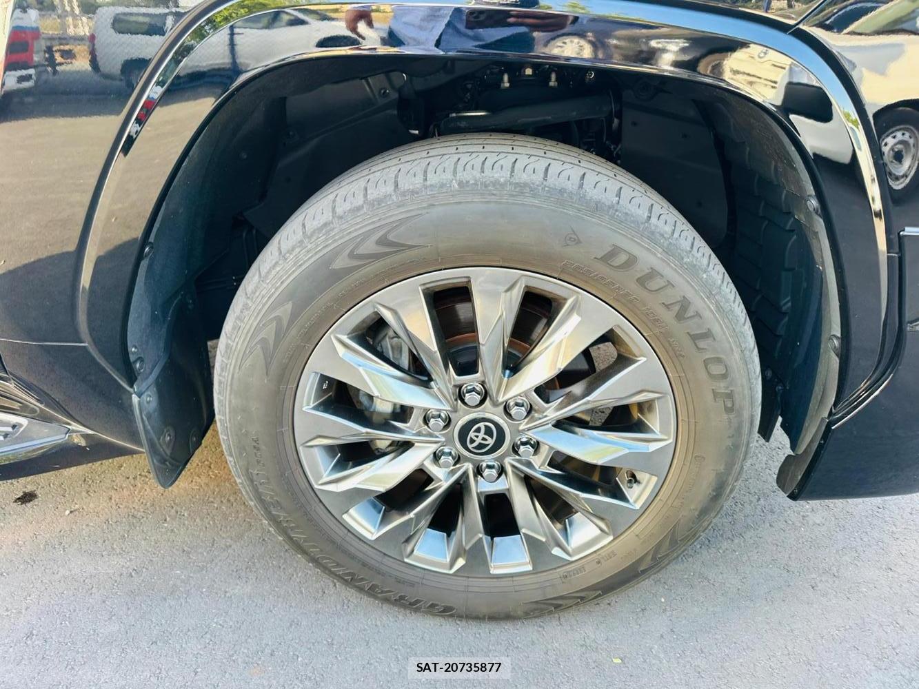 Toyota LAND CRUISER PRADO 2022-04 6936914-27
