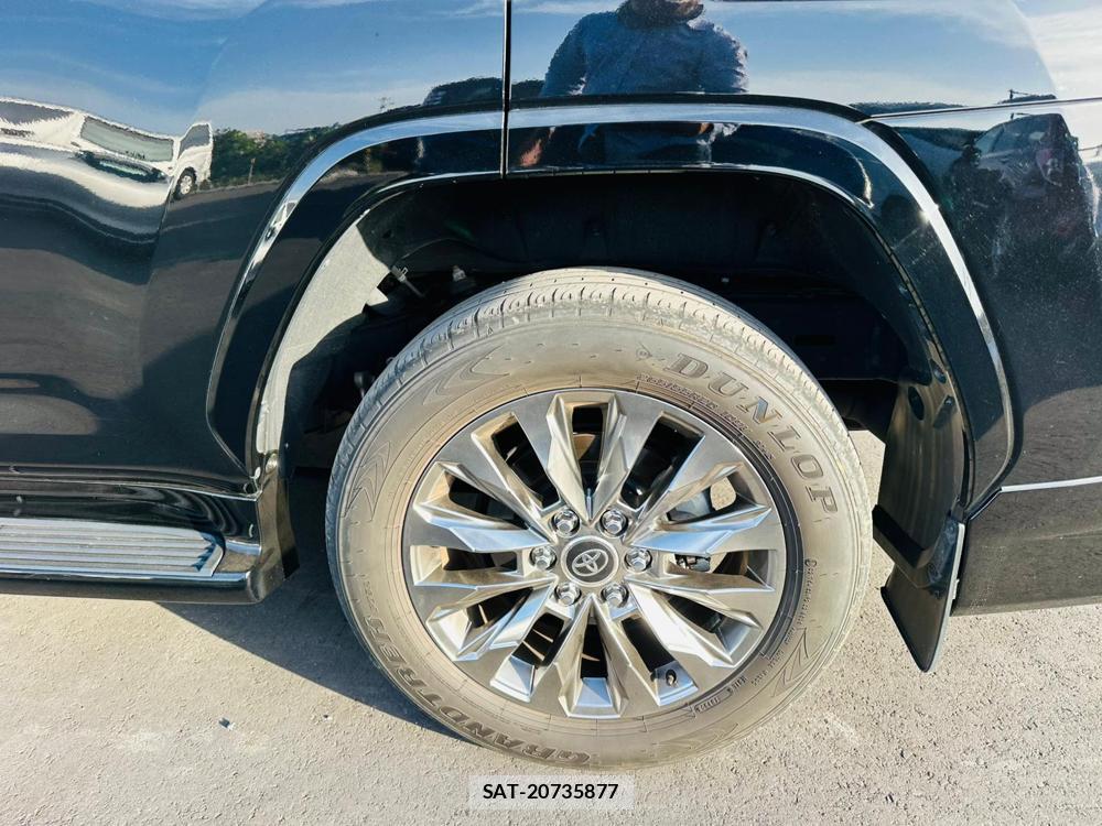 Toyota LAND CRUISER PRADO 2022-04 6936914-29