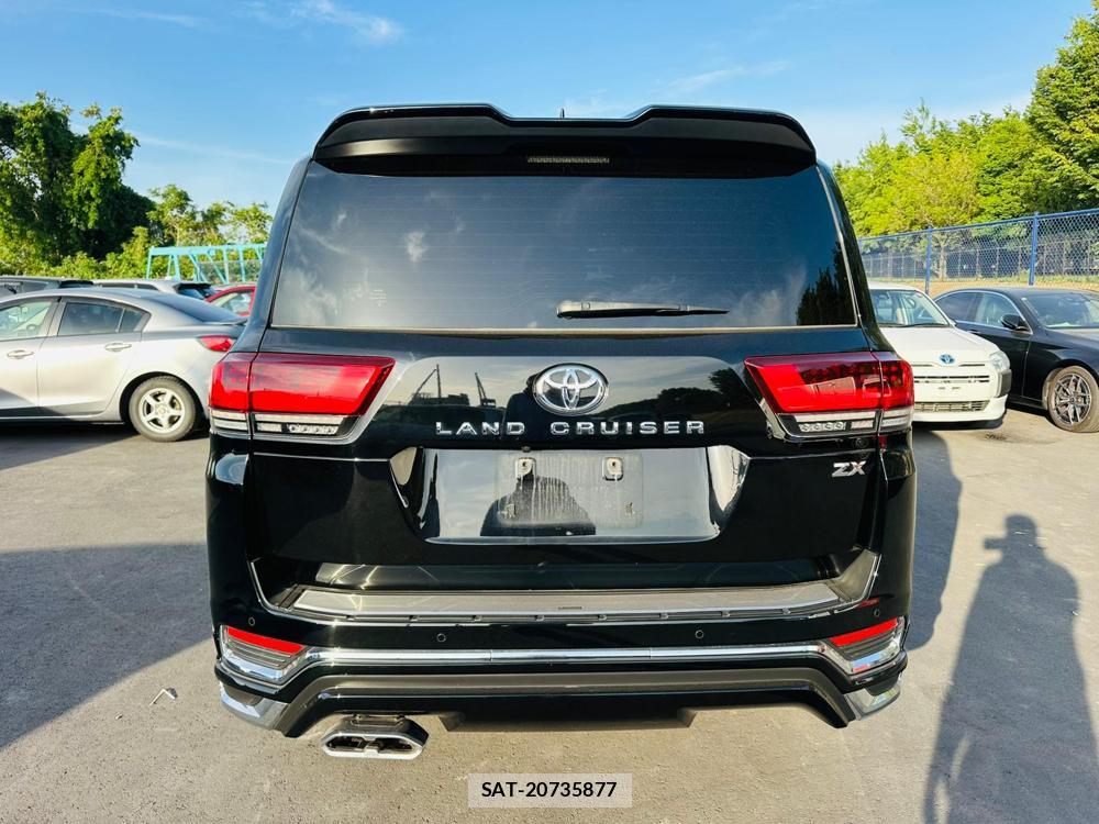 Toyota LAND CRUISER PRADO 2022-04 6936914-3