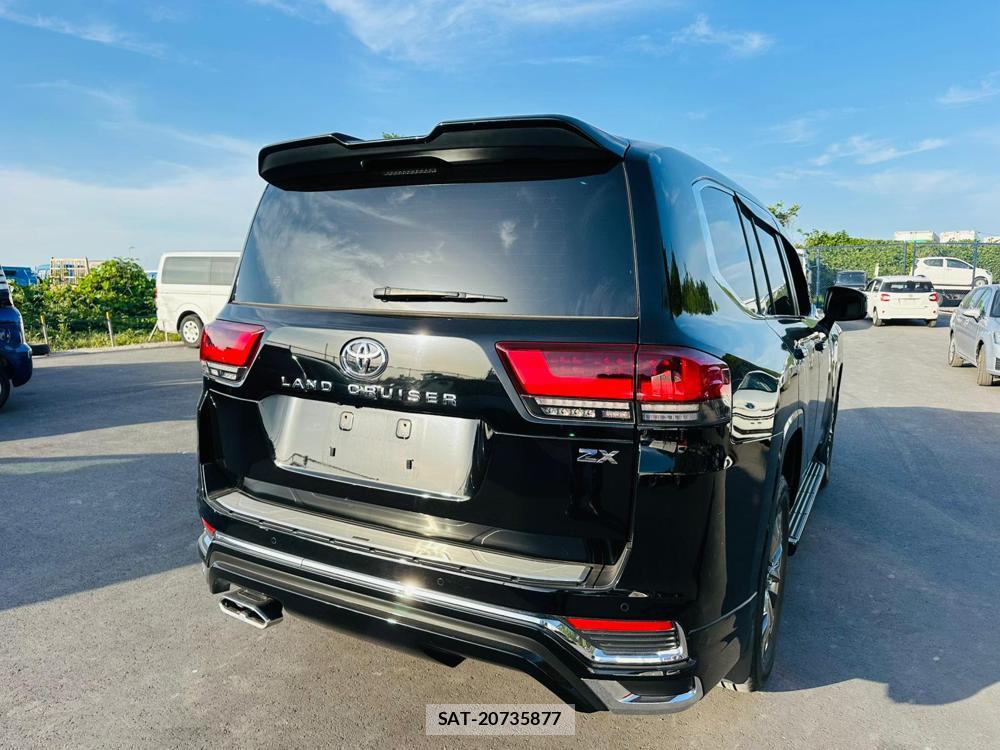 Toyota LAND CRUISER PRADO 2022-04 6936914-4