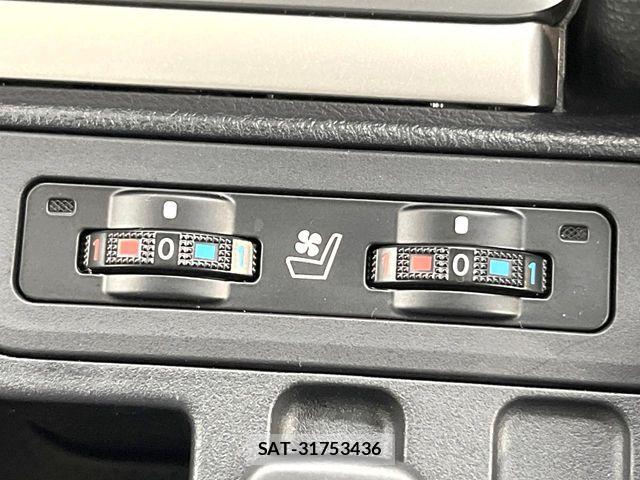 Toyota LAND CRUISER PRADO 2024-01 6994687-6