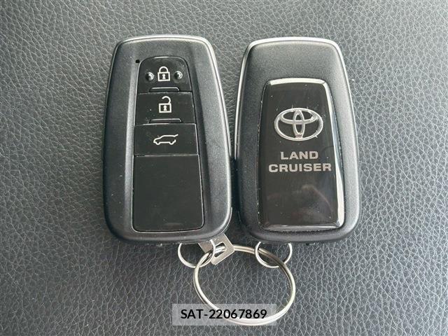 Toyota LAND CRUISER PRADO 2022-08 6994688-27