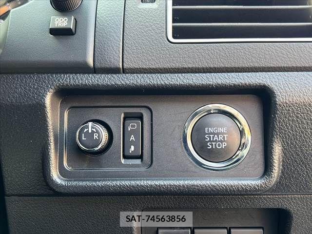 Toyota LAND CRUISER PRADO 2017-12 6994718-28