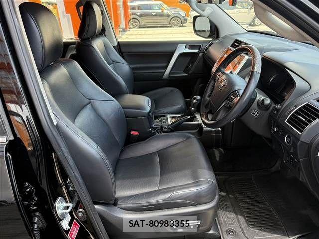 Toyota LAND CRUISER PRADO 2018-06 6994713-15