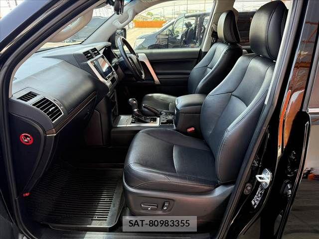 Toyota LAND CRUISER PRADO 2018-06 6994713-16