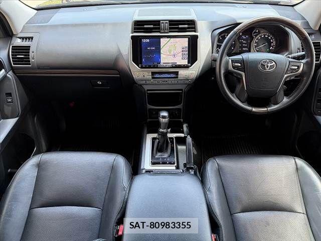 Toyota LAND CRUISER PRADO 2018-06 6994713-1