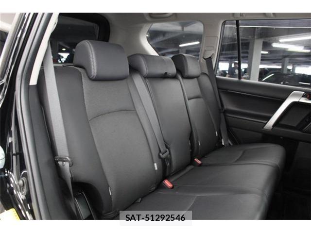 Toyota LAND CRUISER PRADO 2017-10 6994723-29