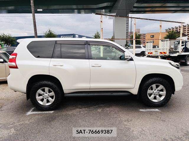 Toyota LAND CRUISER PRADO 2015-08 7020722-20