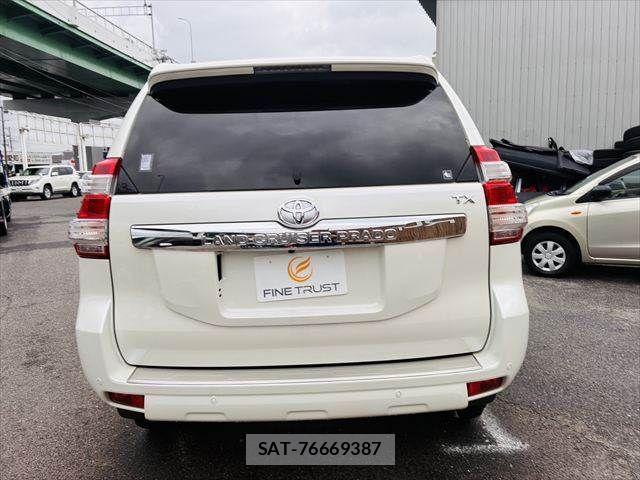 Toyota LAND CRUISER PRADO 2015-08 7020722-22