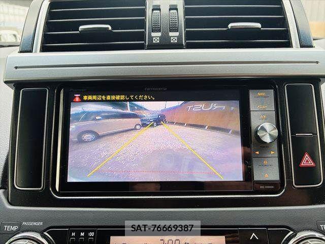 Toyota LAND CRUISER PRADO 2015-08 7020722-6