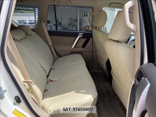 Toyota LAND CRUISER PRADO 2020-11 7020720-11