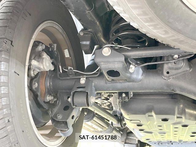 Toyota LAND CRUISER PRADO 2023-07 7059117-19