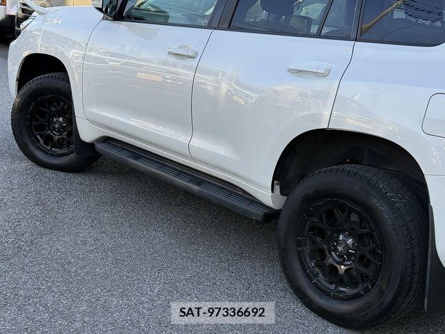 Toyota LAND CRUISER PRADO 2021-05 7059123-4