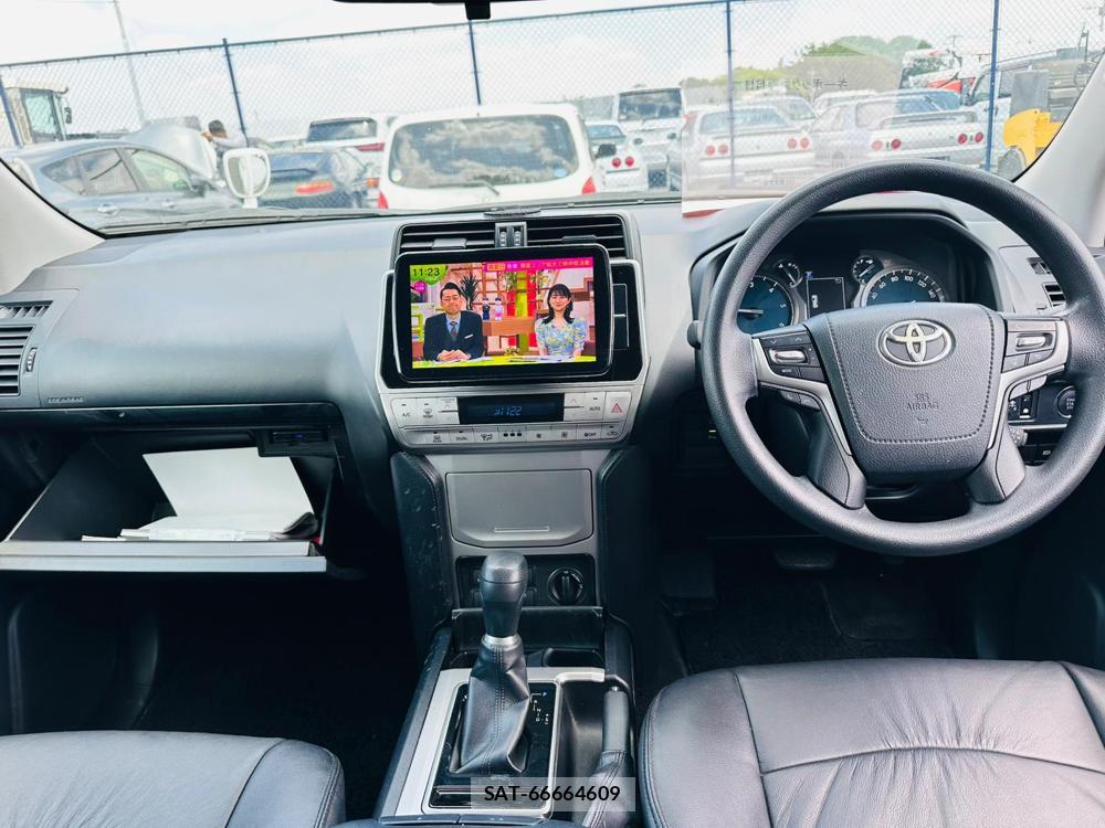 Toyota LAND CRUISER PRADO 2018 6960169-12