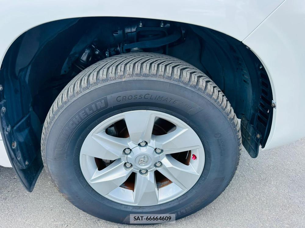 Toyota LAND CRUISER PRADO 2018 6960169-28