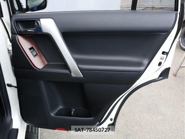 Toyota LAND CRUISER PRADO 2016-01 7059121-15