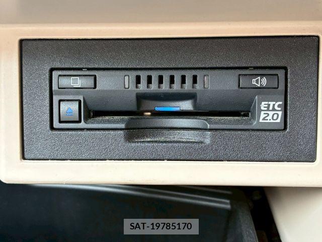 Toyota LAND CRUISER PRADO 2023-02 7059115-14