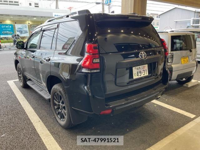 Toyota LAND CRUISER PRADO 2023-03 7059111-2