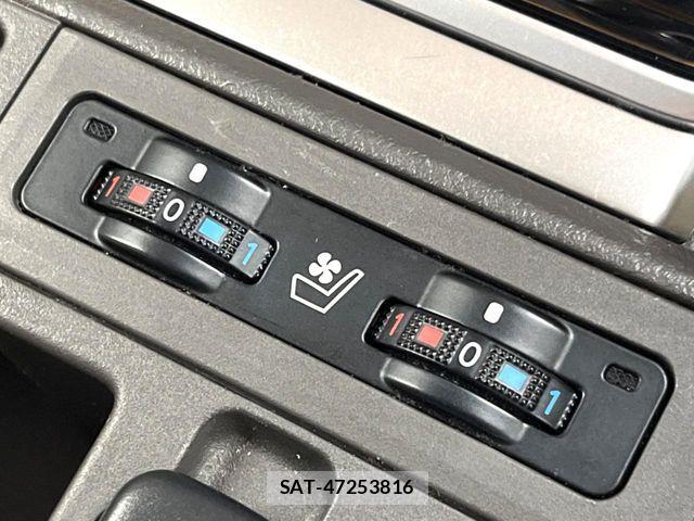 Toyota LAND CRUISER PRADO 2023-02 7059109-6