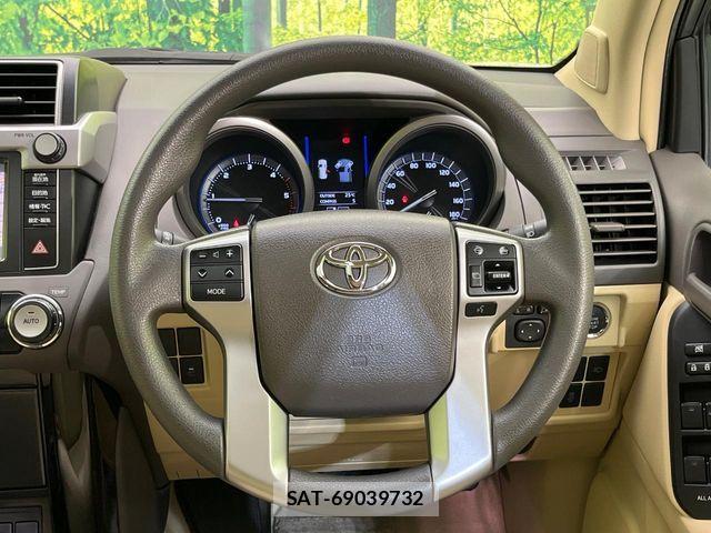 Toyota LAND CRUISER PRADO 2015-11 7059138-10