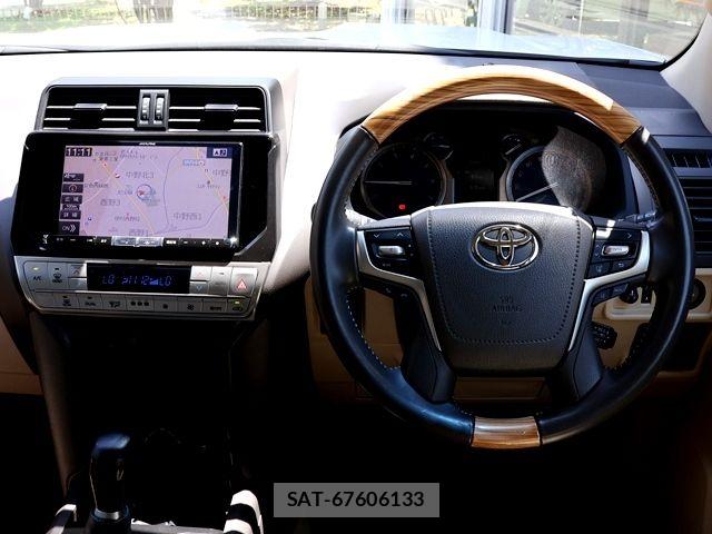 Toyota LAND CRUISER PRADO 2019-05 7059118-14
