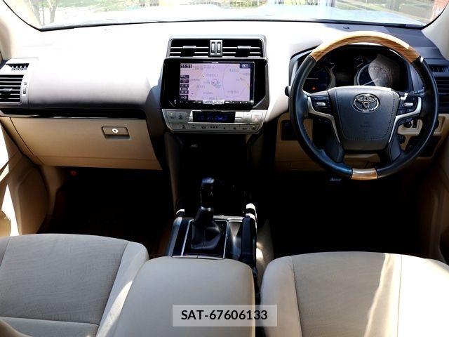 Toyota LAND CRUISER PRADO 2019-05 7059118-1