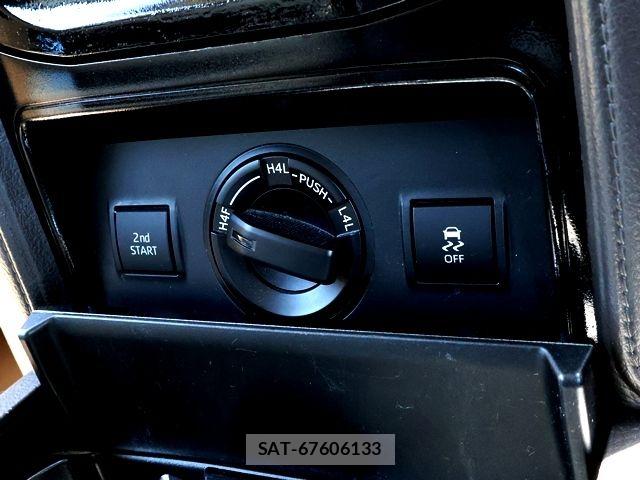 Toyota LAND CRUISER PRADO 2019-05 7059118-21