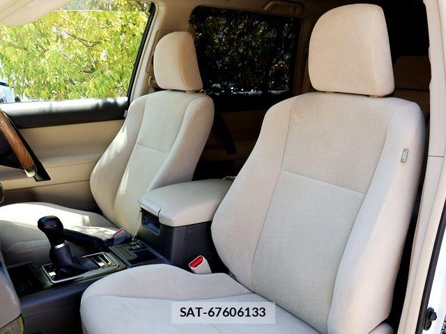 Toyota LAND CRUISER PRADO 2019-05 7059118-26