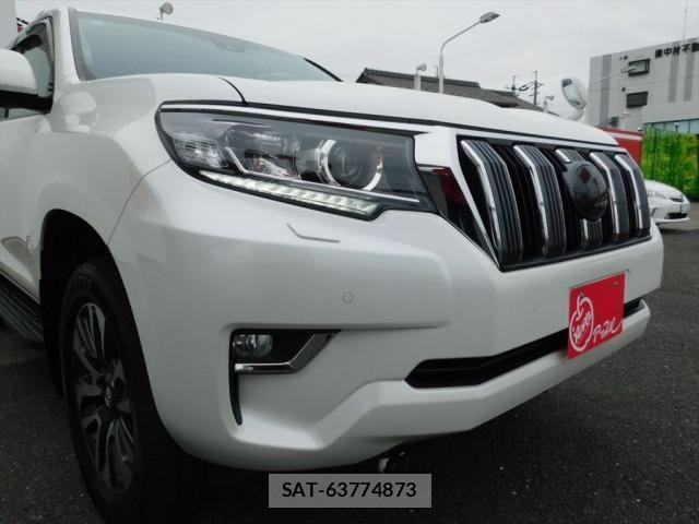 Toyota LAND CRUISER PRADO 2022-12 7059122-12