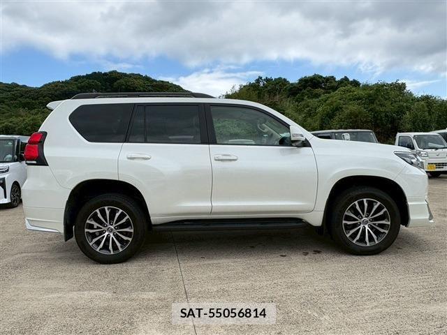 Toyota LAND CRUISER PRADO 2023-08 7059110-17