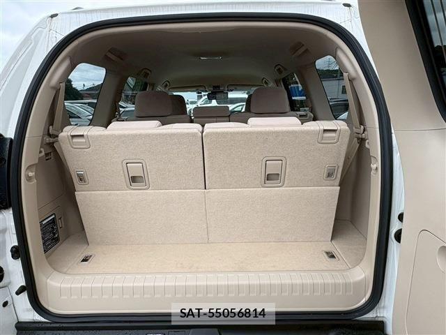 Toyota LAND CRUISER PRADO 2023-08 7059110-8