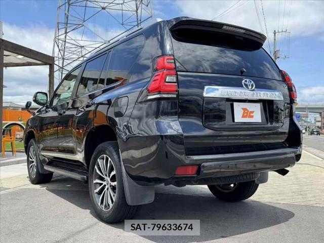Toyota LAND CRUISER PRADO 2018-07 7059133-12