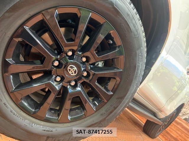 Toyota LAND CRUISER PRADO 2022-02 7059114-13