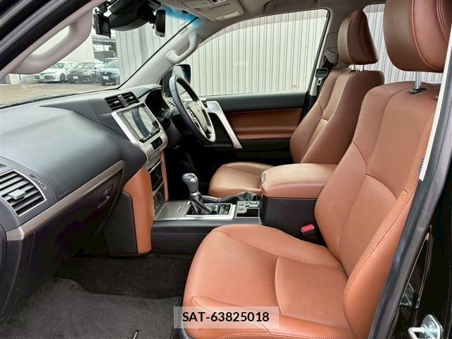 Toyota LAND CRUISER PRADO 2022-07 7059108-12